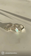 Load and play video in Gallery viewer, Labradorite Bubble Cuff Ring in Sterling Silver
